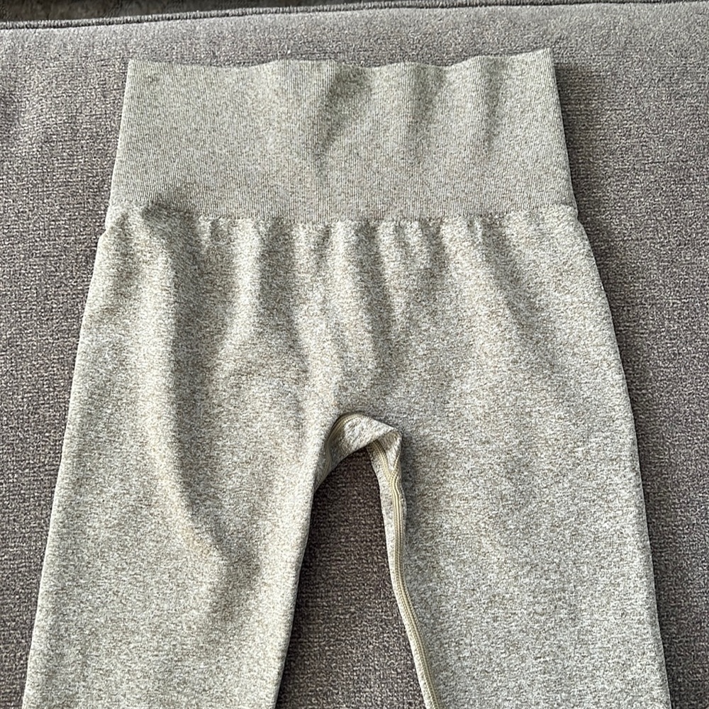 Etch legging